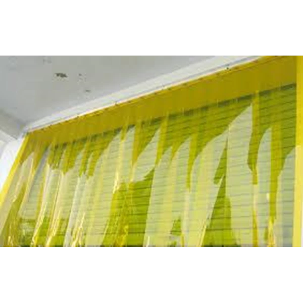 Installation of the curtain of plastic YELLOW bogor